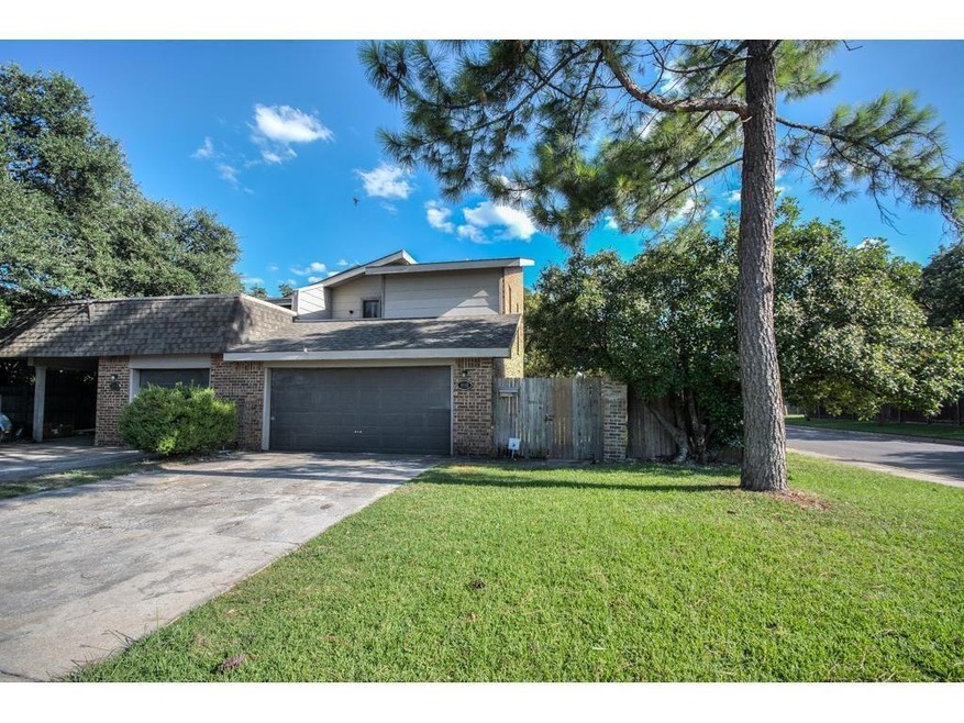 4902 Thunder Rd, Dallas, TX 75244 - photo 1