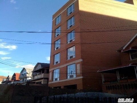 82-20 Britton Ave unit 4, Elmhurst, NY 11373 - photo 1