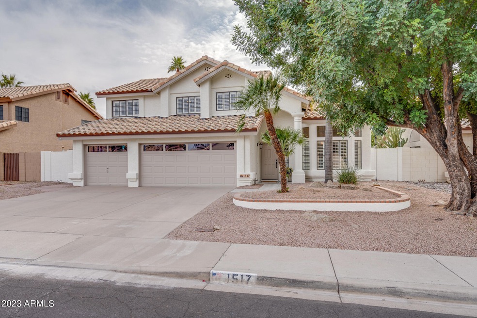 1517 N Sinova, Mesa, AZ 85205 - photo 1