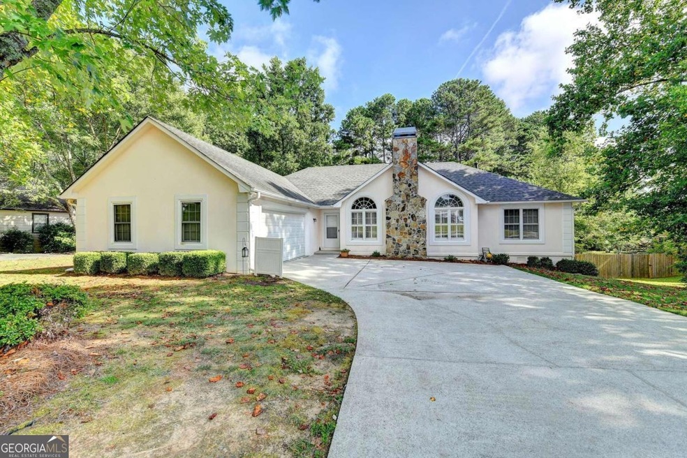 3080 Lakecrest Dr, Dacula, GA 30019 - photo 1