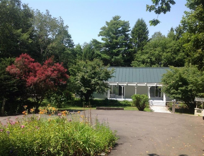 14 Pine Tree Ln, Boothbay, ME 04537 - photo 1