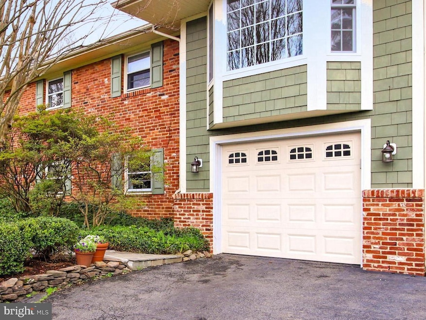 6727 Montour Dr, Falls Church, VA 22043 - photo 1