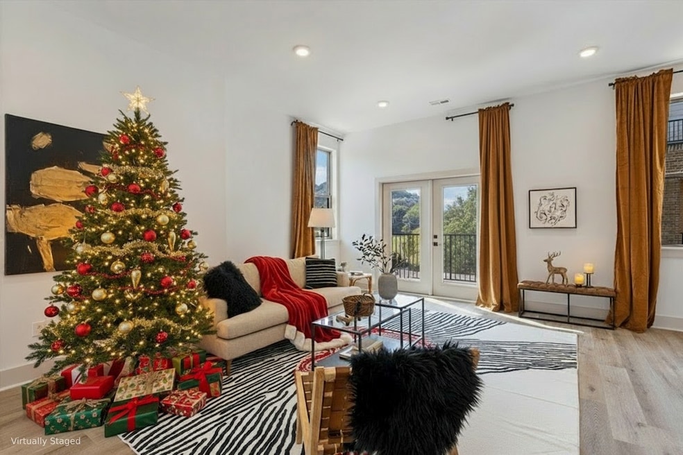 For Sale $475,000 • Co-Listing Agent