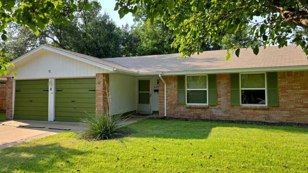 For Rent $1,995/month