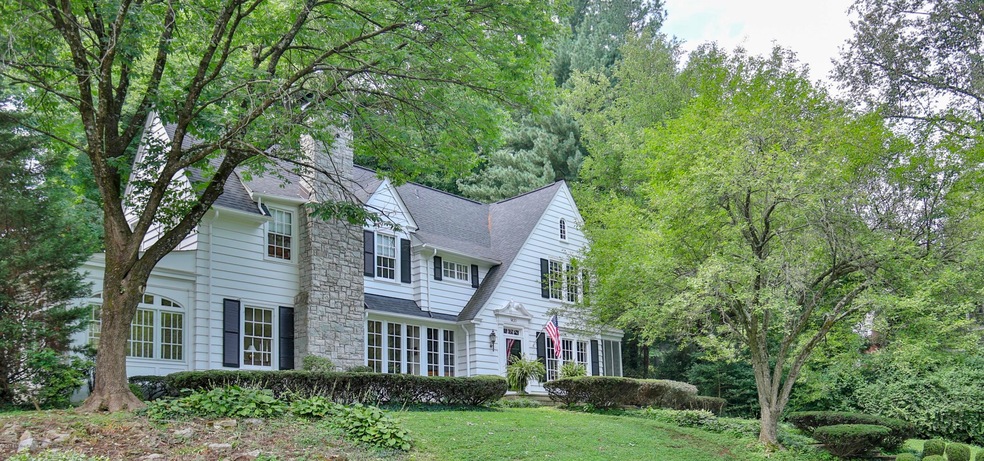 1420 Castlewood Ave, Louisville, KY 40204 - photo 1