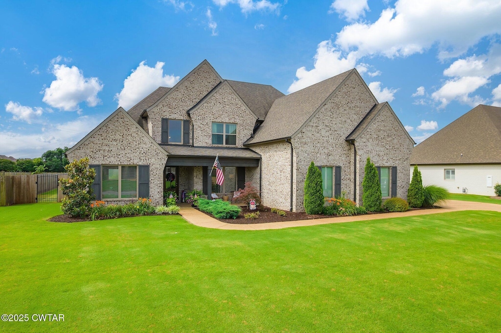 Sold $555,000 • Co-Listing Agent