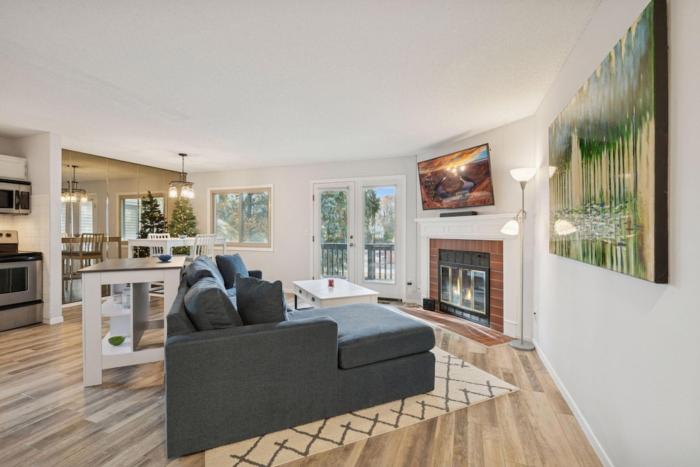 6982 Langford Ct unit 3, Edina, MN 55436 - photo 1