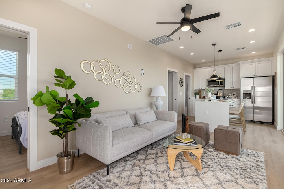 1728 W Sherman St, Phoenix, AZ 85007 - photo 1