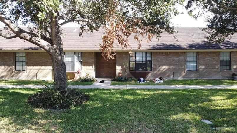 315 Regency Ln unit 5, Weslaco, TX 78596 - photo 1