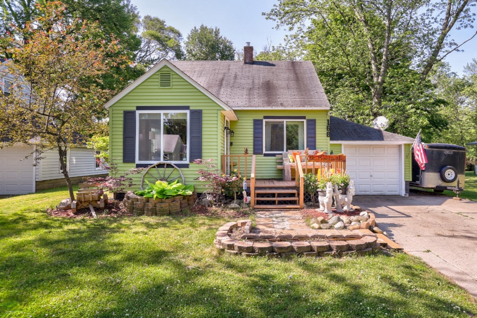 168 E 37th St, Holland, 49423-28