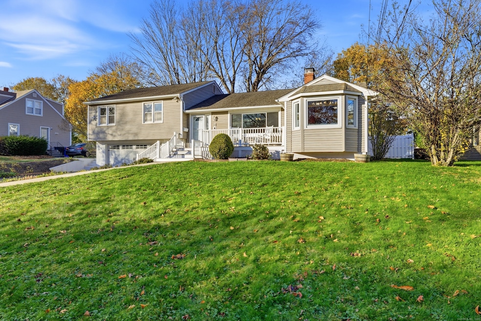 72 Three Acre Rd, Groton, CT 06340 - photo 1