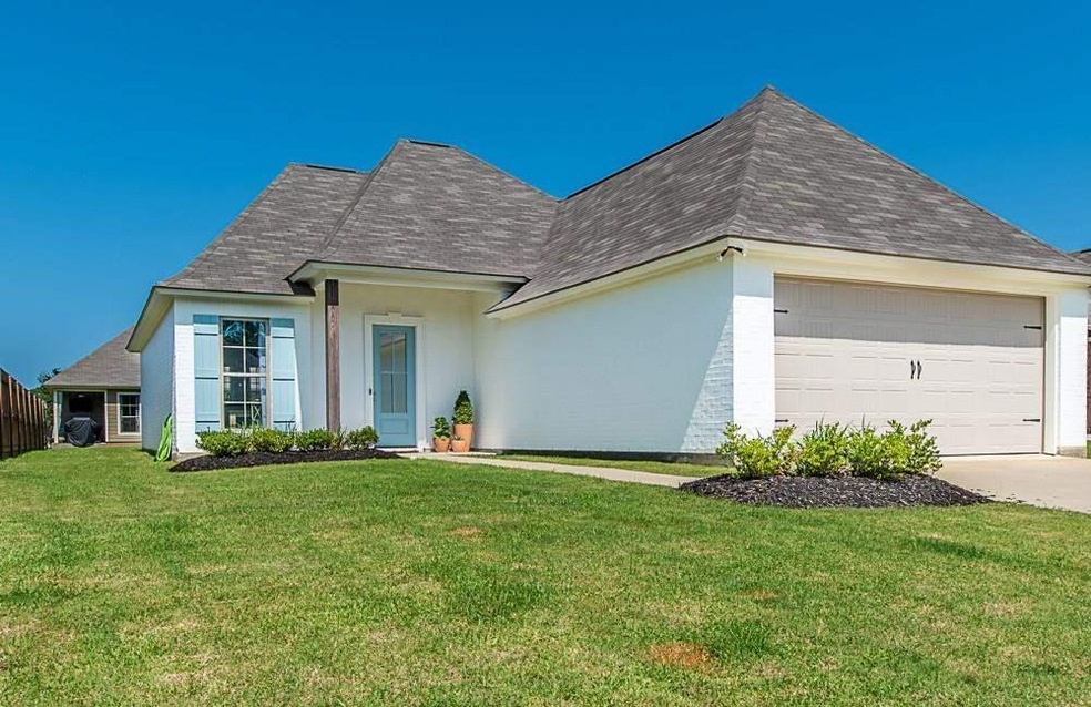 607 Highland Creek Rd, Pineville, LA 71360 - photo 1