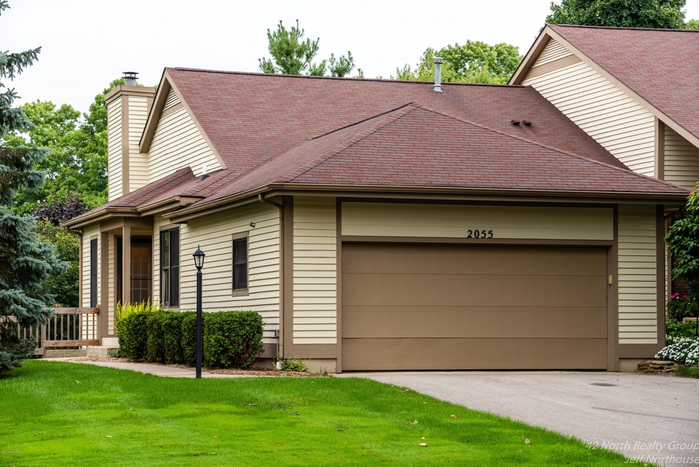 2055 Treeridge (1 of 32)