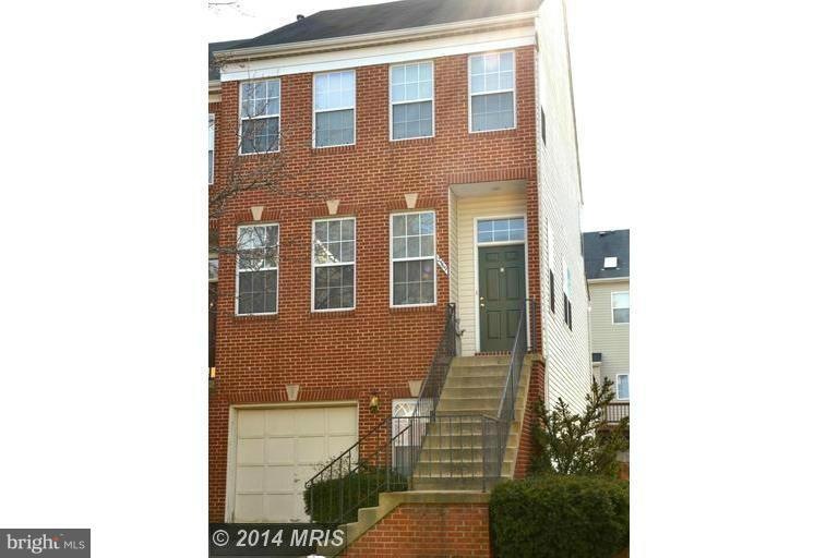 2569 James Monroe Cir, Herndon, VA 20171 - photo 1