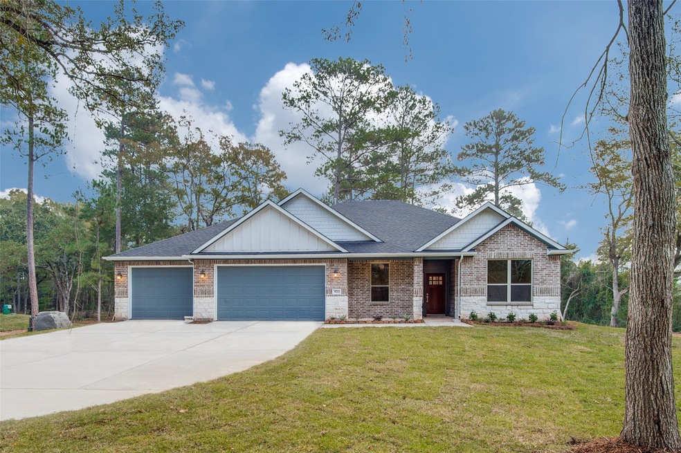 31702 Maple Ct, Magnolia, TX 77355 - photo 1