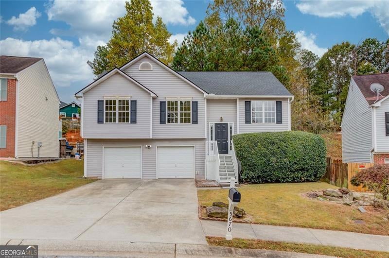 5670 Hollow Ridge Ln, Norcross, GA 30071 - photo 1