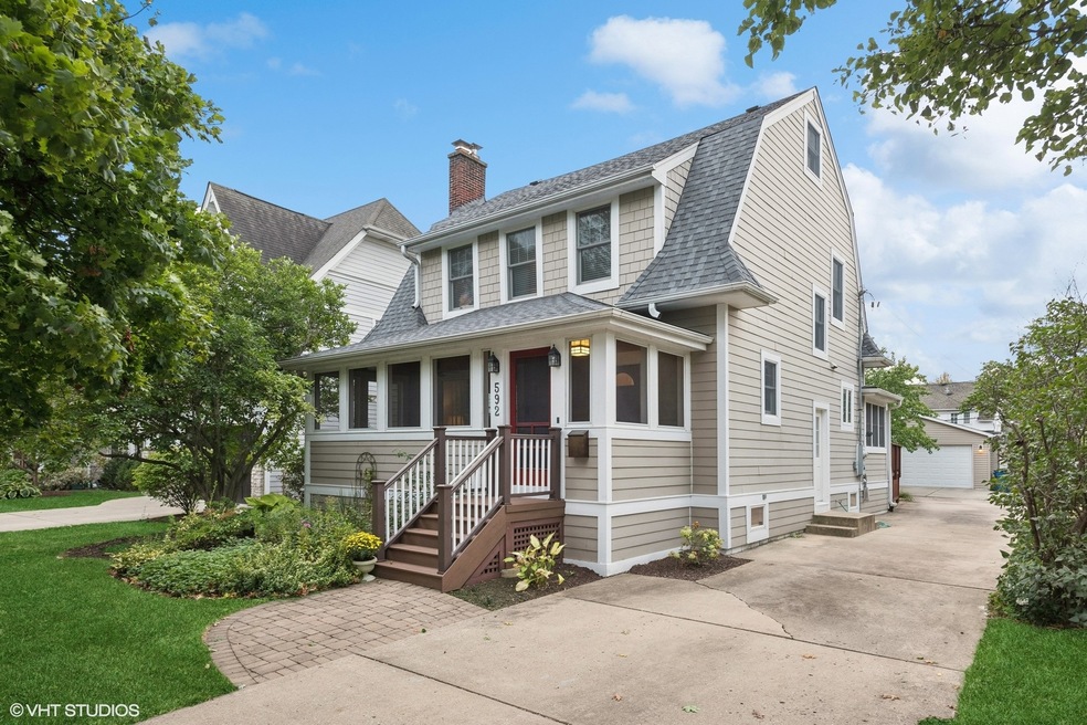 592 S Washington St, Elmhurst, IL 60126 - photo 1