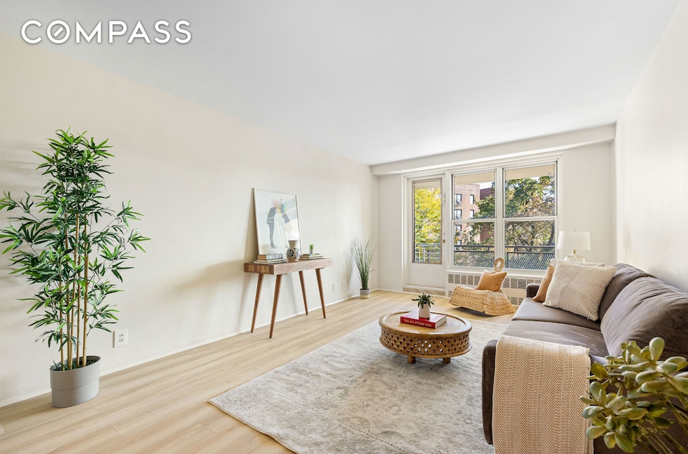 For Sale $310,000 • Co-Listing Agent