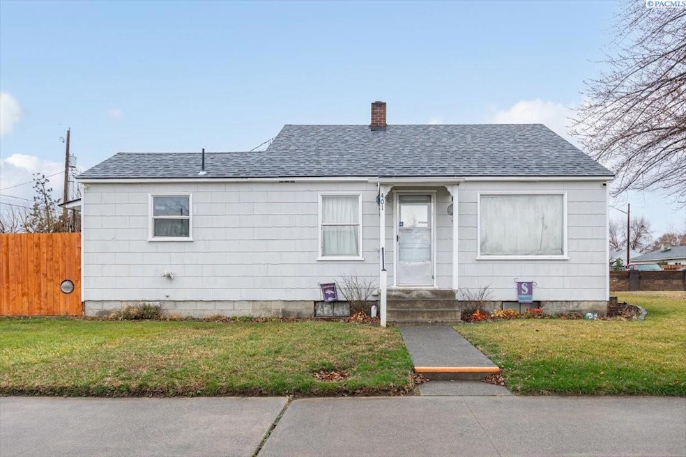 401 S Larch St, Kennewick, WA 99336 - photo 1