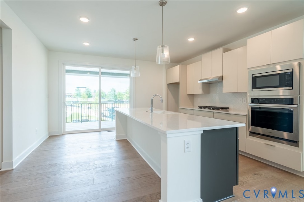 15936 Misty Blue Alley unit 51-1, Midlothian, VA 23113 - photo 1