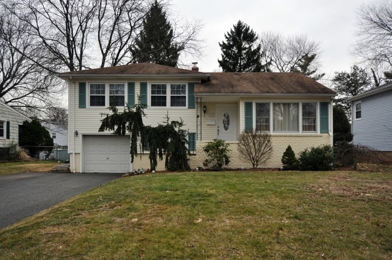 143 Netherwood Ave, Plainfield, NJ 07062 - photo 1