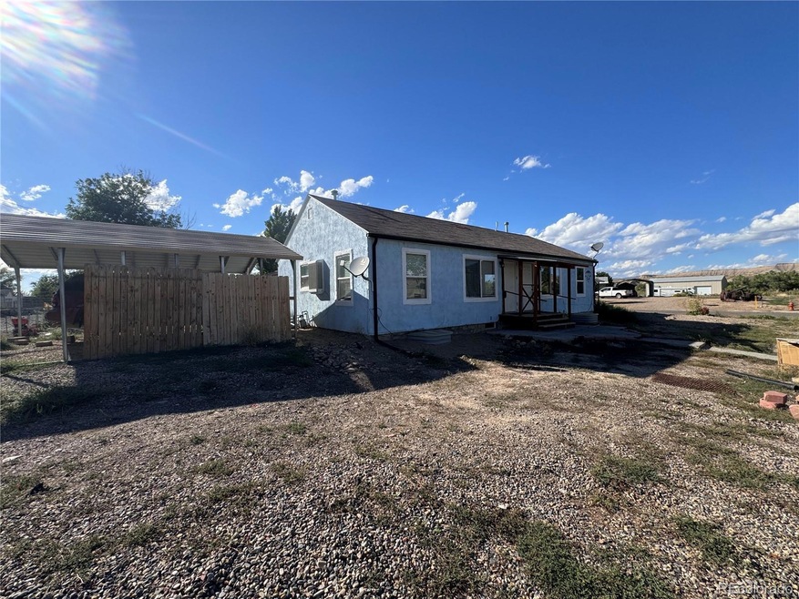 317 N Grand Ave, Rangely, CO 81648 - photo 1