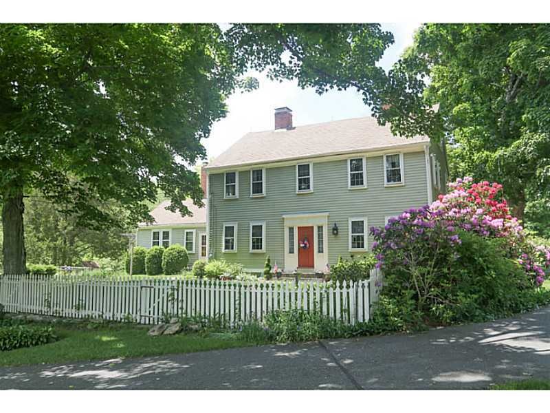 200 Farnum Pike, Smithfield, RI 02917 - photo 1