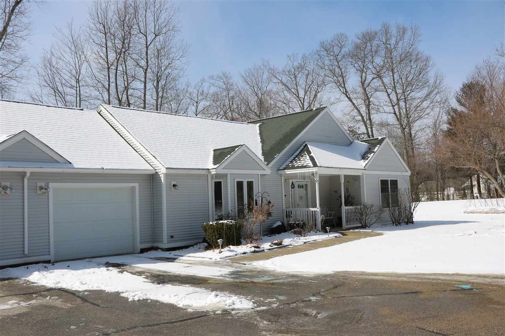 6 Roysann Way, Durham, NH 03824 - photo 1