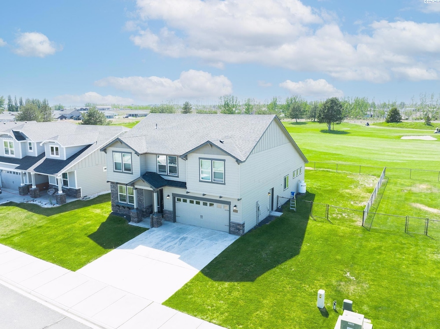 4268 Hedman Ct, Moses Lake, WA 98837 - photo 1