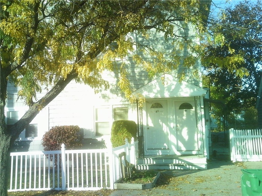 83 Kilvert St unit 4, Warwick, RI 02886 - photo 1