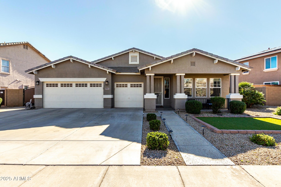 18403 W Port au Prince Ln, Surprise, AZ 85388 - photo 1