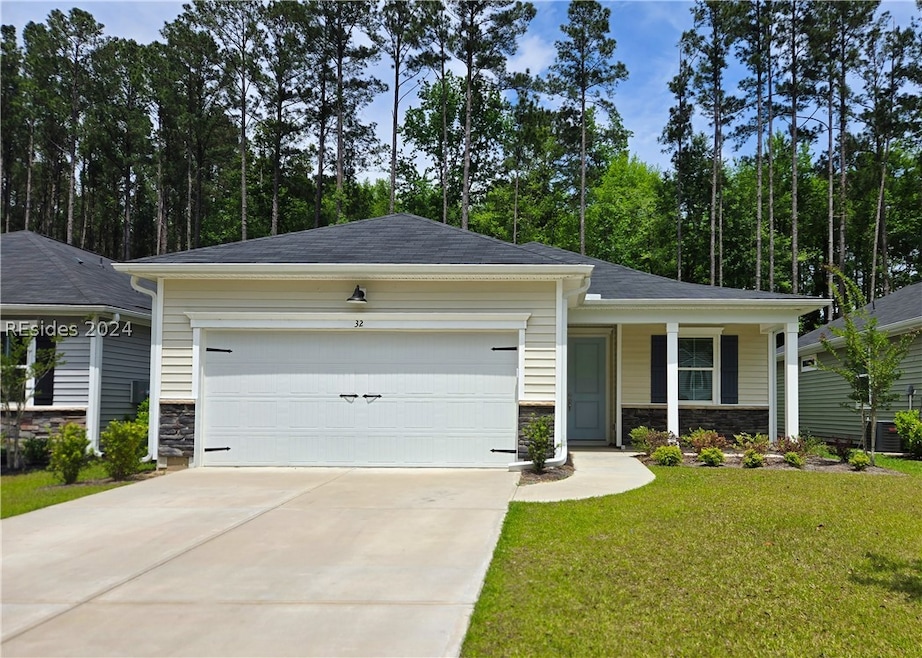 Charming and spacious!
Cul-de-sac location!