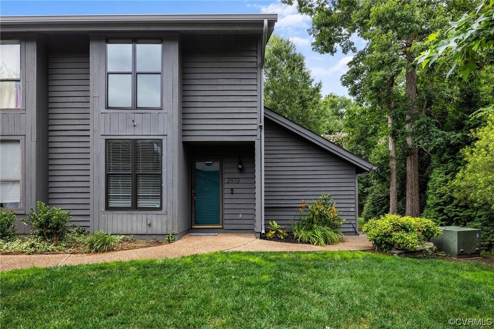 Welcome to 2972 Woodbridge Crossing Drive!