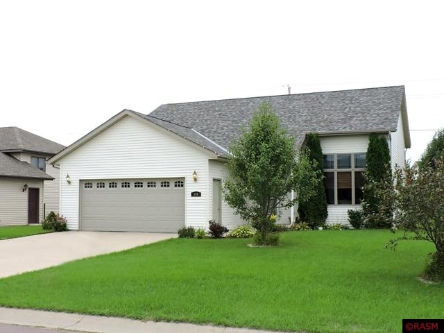 308 Maverick Dr, Mankato, MN 56001 - photo 1