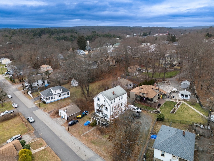 13 Gladstone St, Smithfield, RI 02917 - photo 1