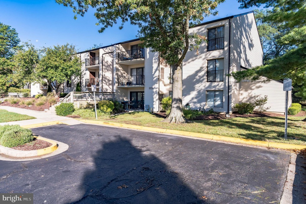 2574 Riva Rd unit 13A, Annapolis, MD 21401 - photo 1