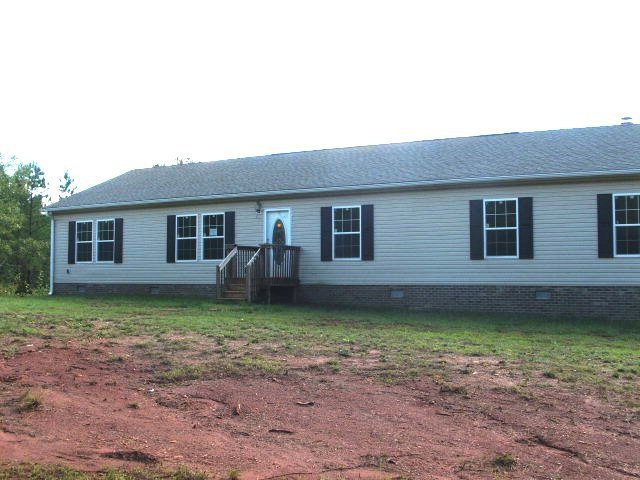 389 Kaye Trail Ln, Axton, VA 24054 - photo 1