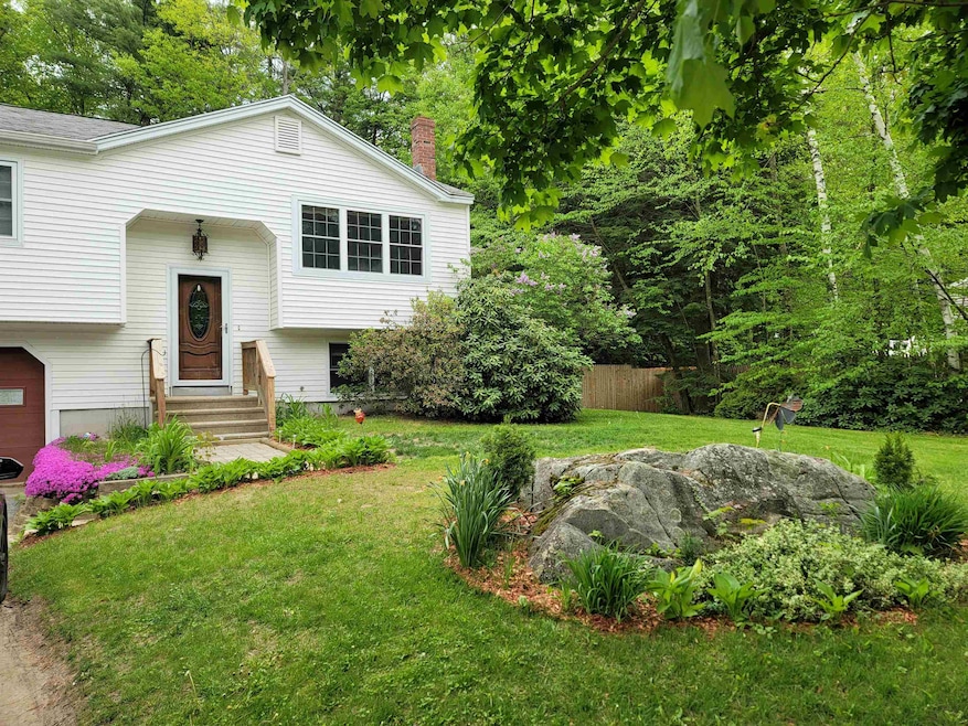 441 Micol Rd, Pembroke, NH 03275 - photo 1