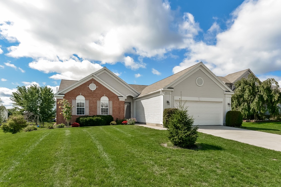 004-photo-front-view-6273377