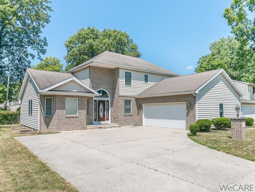 1072 Cameron Ln, Lima, OH 45805 - photo 1
