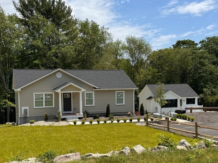 6 Wildberry Way unit A&B, Westport, MA 02790 - photo 1