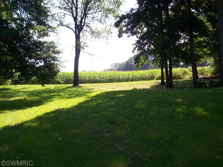 4309 Justin Rd, Dorr, MI 49323 - photo 1