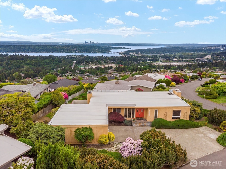 Sold $2,188,000 • Co-Listing Agent