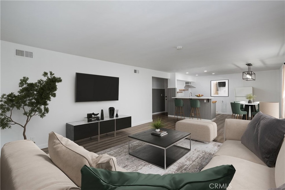 1250 E Ocean Blvd unit 307, Long Beach, CA 90802 - photo 1