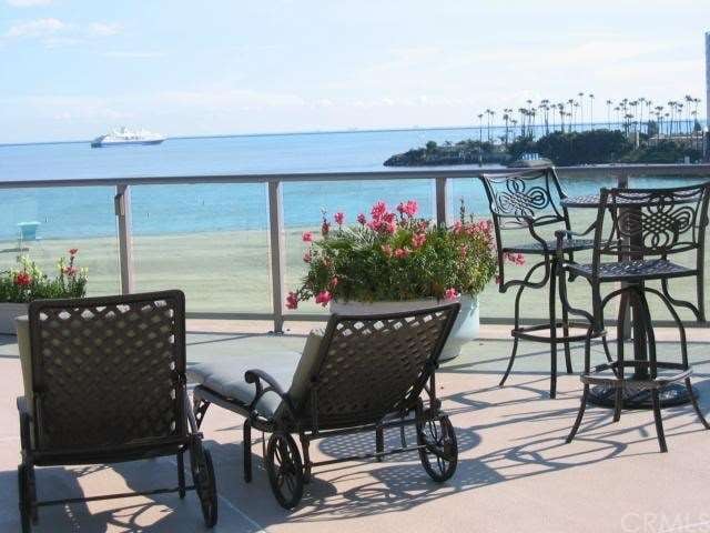 Sundeck