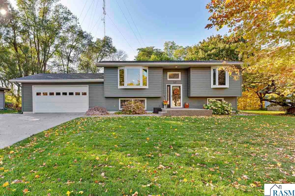 For Sale $359,000 • Co-Listing Agent