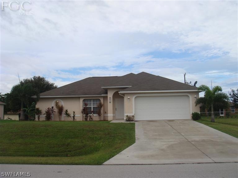 2816 NE 7th Place, Cape Coral, FL 33909 - photo 1
