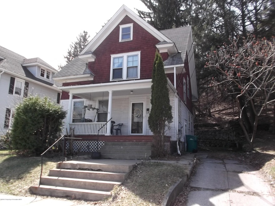 1518 West St, Honesdale, PA 18431 - photo 1