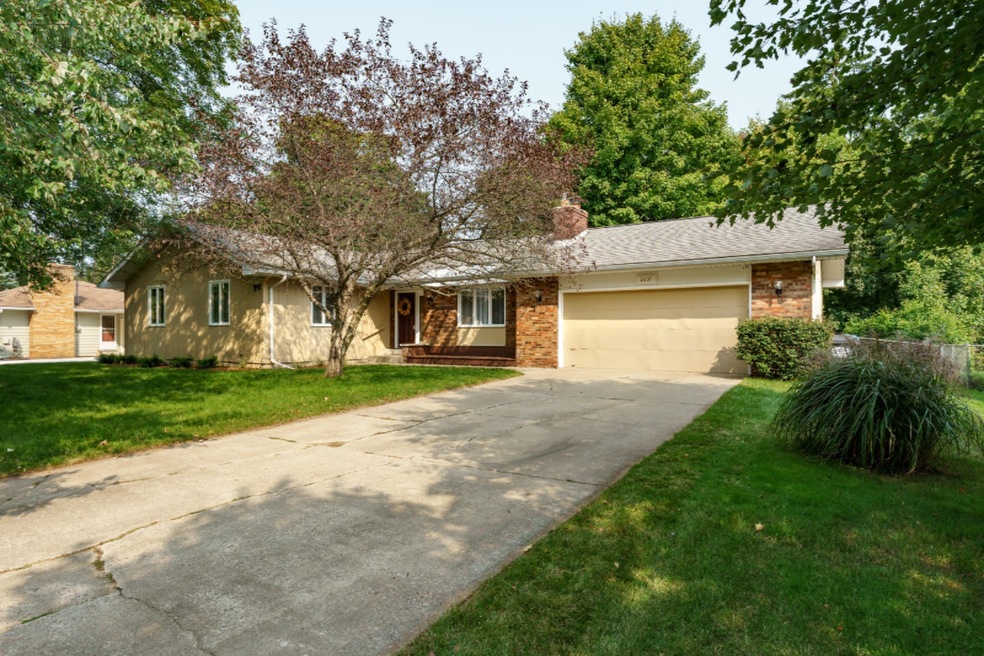 Ferdon_Rd_2607_Kalamazoo_49008-35