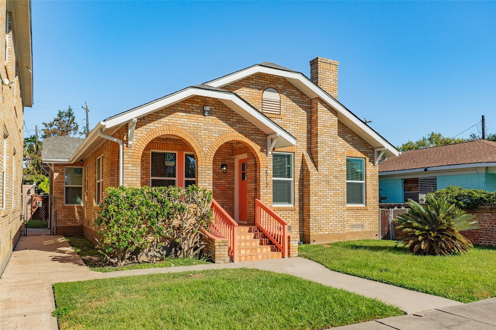 For Rent $1,800/month